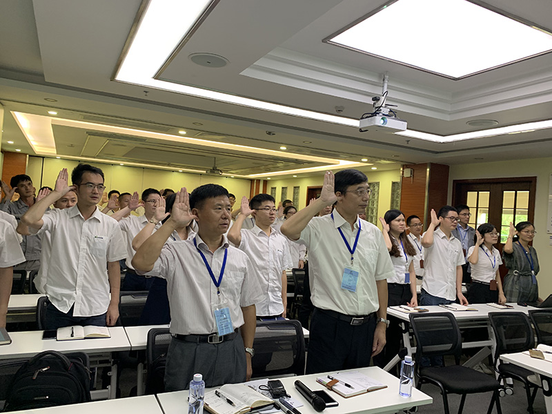 精益管理正式啟動，宣誓中